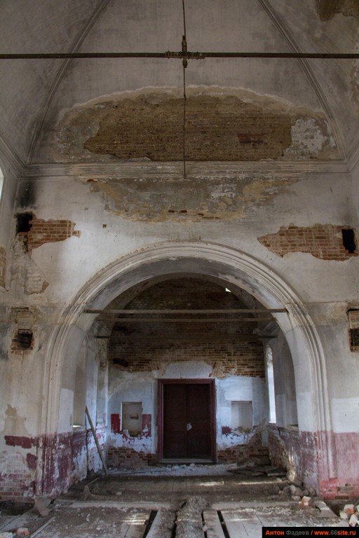 Церковь Михаила Архангела (новая), Пелым (Гаринский район (Гаринский ГО), Свердловская область). интерьер и убранство