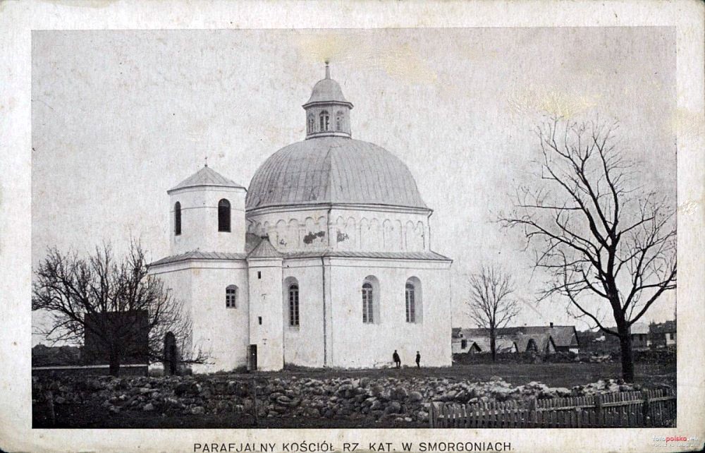 Церковь Александра Невского, Сморгонь (Сморгонский район, Беларусь, Гродненская область). архивная фотография, Фото кальвинисткого костёла, перестроенного из разрушенного Александро-Невского храма. Фото сделано до 1939 года.