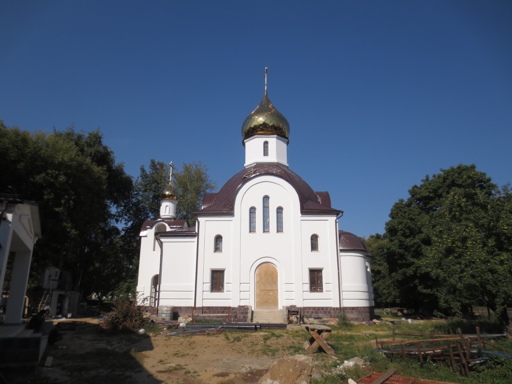 Выхино-Жулебино. Церковь Димитрия, митрополита Ростовского. фасады