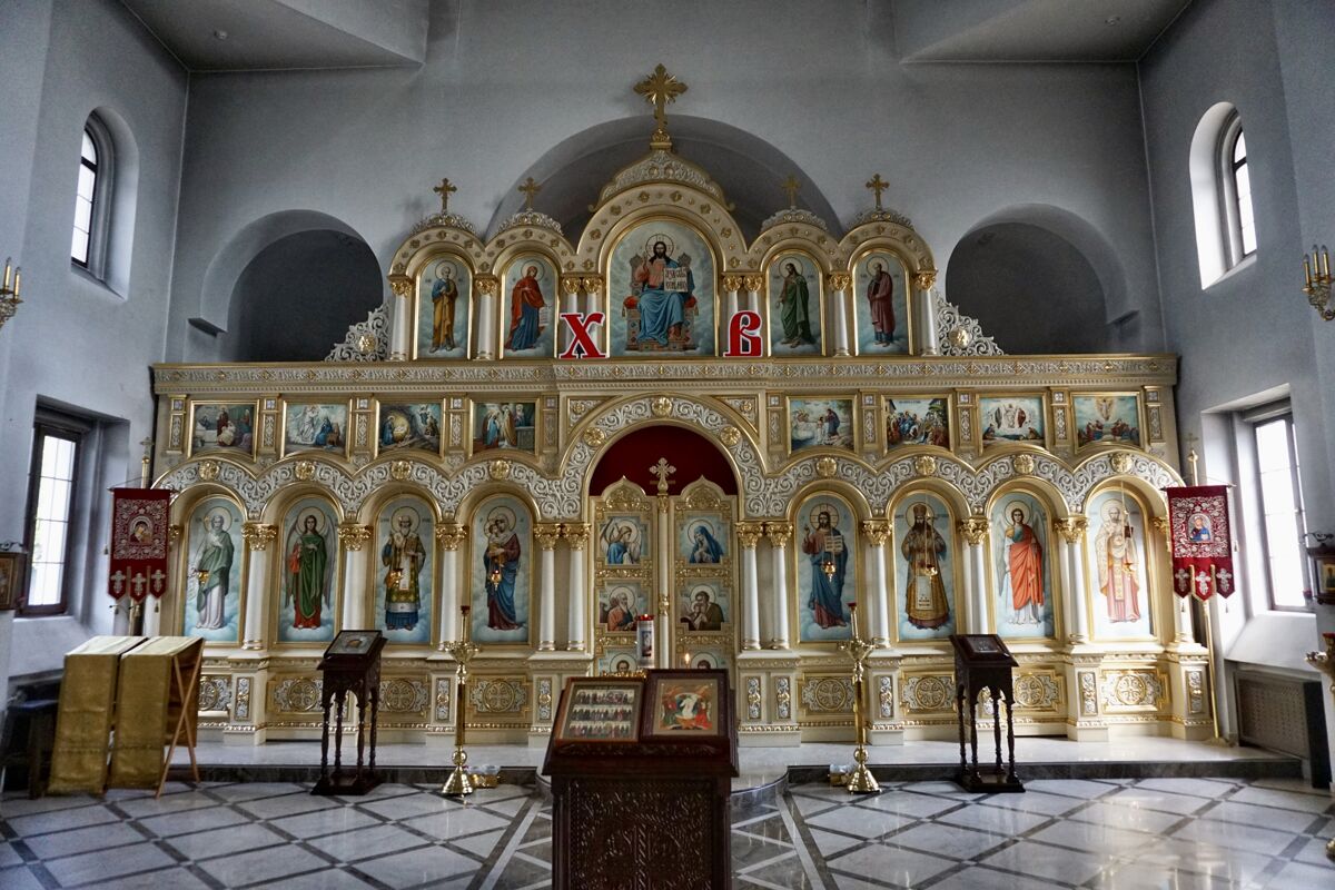Церковь Димитрия, митрополита Ростовского, Выхино-Жулебино (Юго-Восточный административный округ (ЮВАО), г. Москва). интерьер и убранство