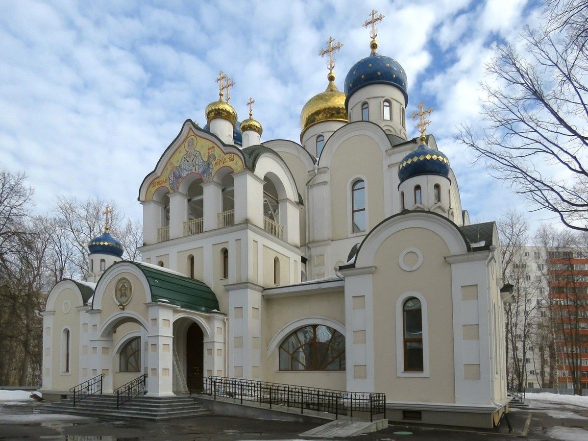Бирюлёво Западное. Церковь Николая Чудотворца в Бирюлёве. фасады