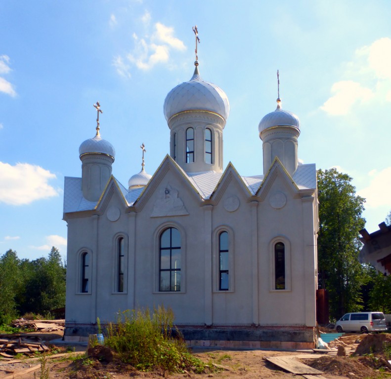 Челюскинский. Церковь Успения Пресвятой Богородицы. документальные фотографии