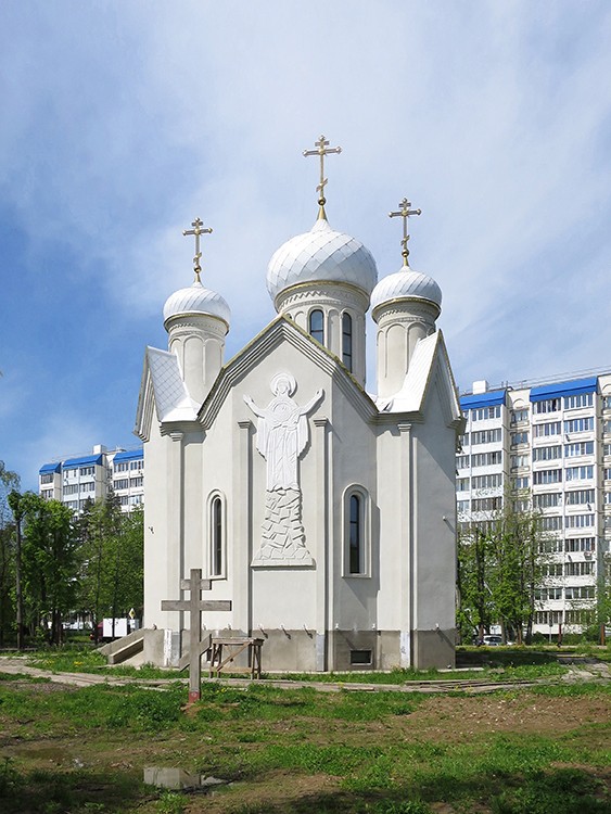 Челюскинский. Церковь Успения Пресвятой Богородицы. фасады