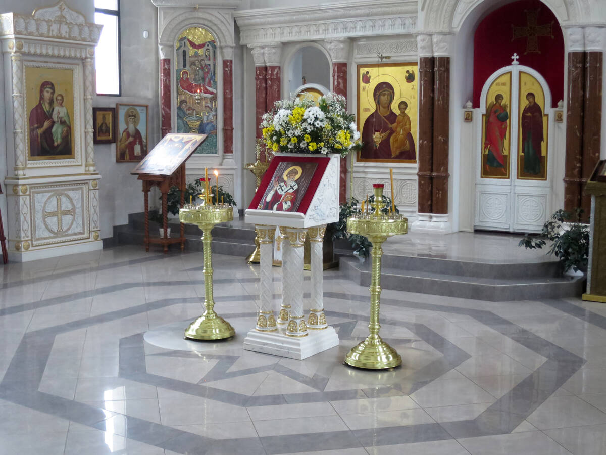 Церковь Успения Пресвятой Богородицы, Челюскинский (Пушкинский район и гг. Ивантеевка, Королёв, Московская область). интерьер и убранство