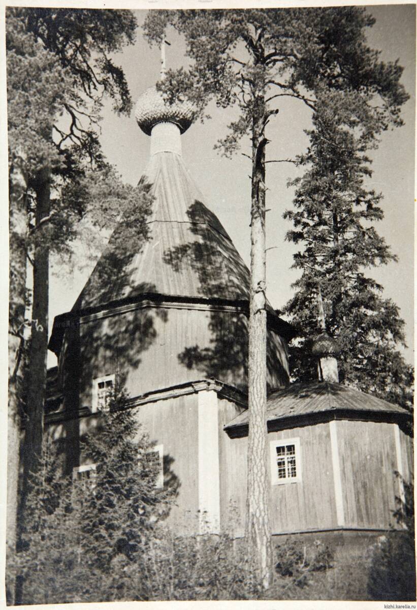 Росляково. Церковь Казанской иконы Божией Матери. архивная фотография, Шатёр. Фото 1946 г. из коллекции ГНИМА. (ГК № 15425539))