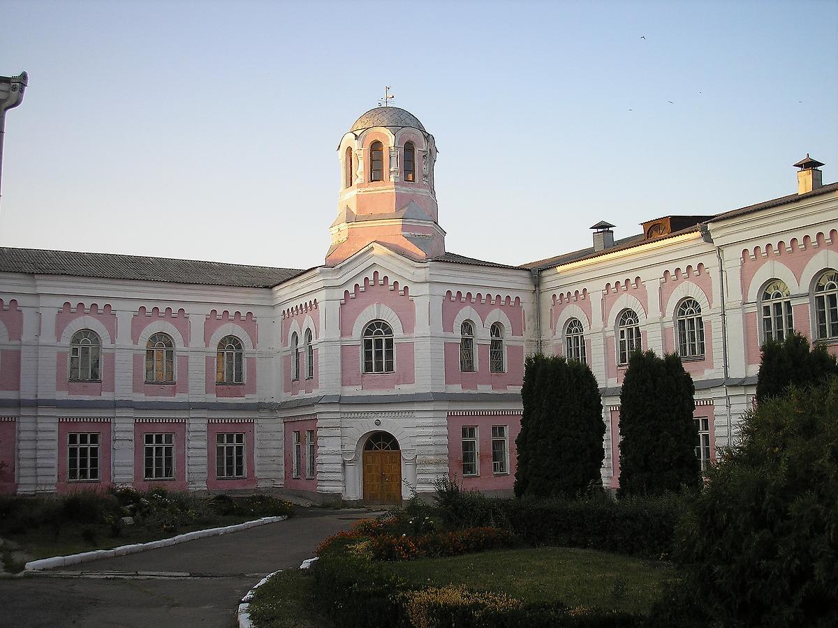 фасады. Домовая церковь Марии Магдалины при бывшем Училище садоводства и земледелия, Умань (Уманский район, Украина, Черкасская область)