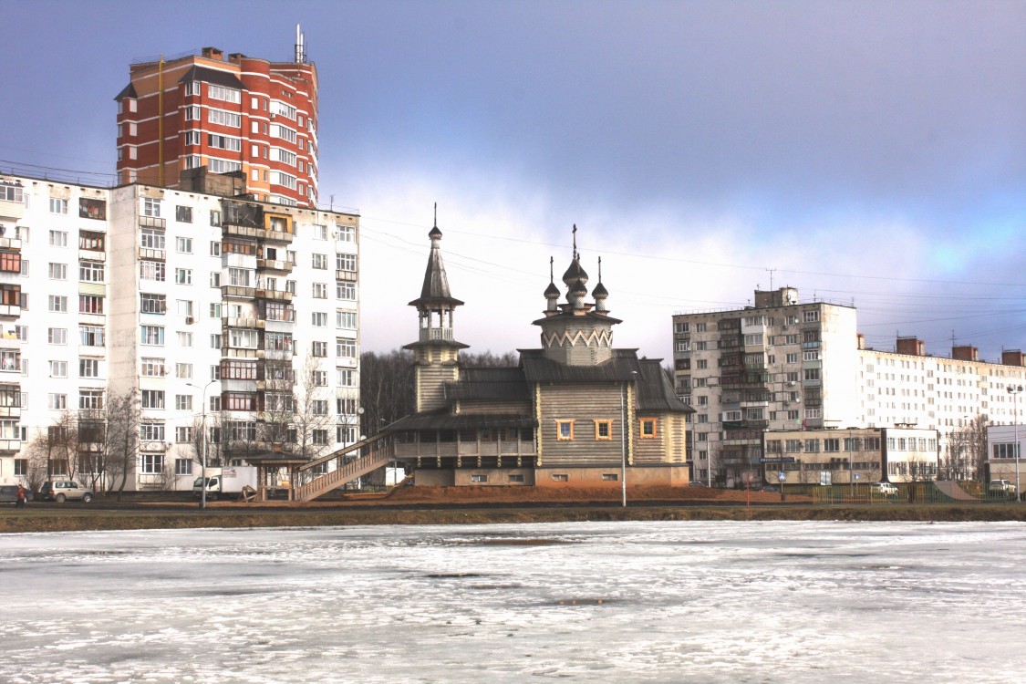 Киевский. Церковь иконы Божией Матери 