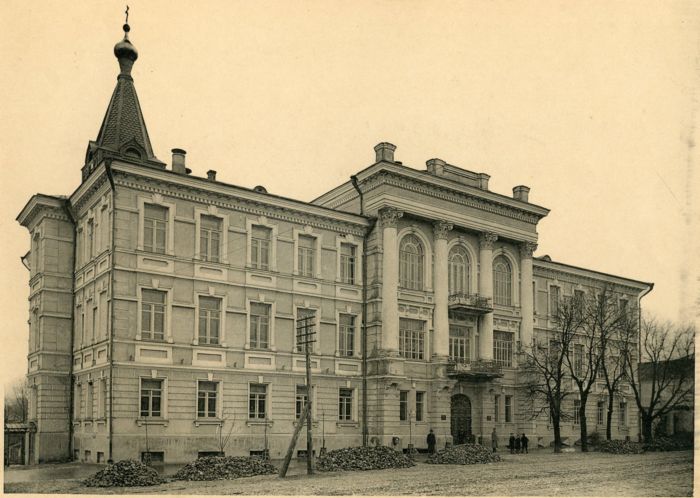 Домовая церковь Николая Чудотворца при Дворянском пансионе-приюте, Тула (Тула, город, Тульская область). архивная фотография, фото с сайта http://www.tulainpast.ru/news/page14/