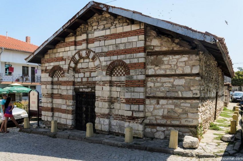 Церковь Феодора Тирона, Несебыр (Бургасская область, Болгария). фасады