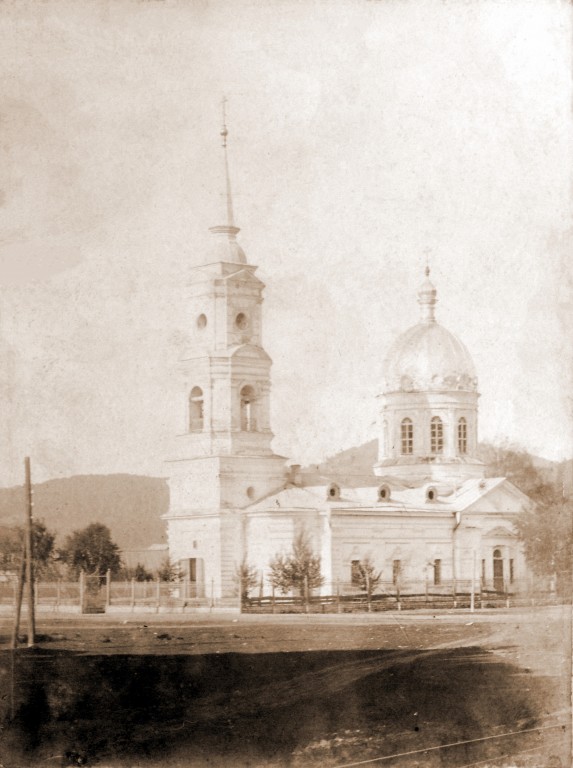 Сим. Церковь Димитрия Солунского. архивная фотография, Фото 1907 года из альбома семьи Курчатовых (Миньярский историко-краеведческий музей)