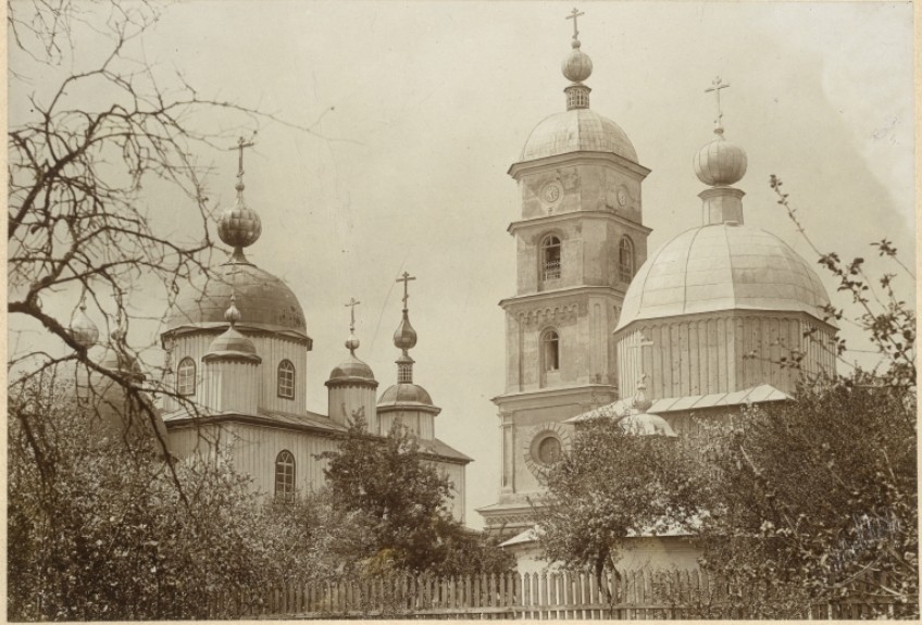 Покровский мужской монастырь, Белая Криница (Черновицкий район, Украина, Черновицкая область). архивная фотография, Покровская церковь. Фото 1918 г. с аукциона e-bay.de