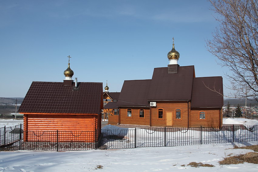 Церковь Казанской иконы Божией Матери, Сулея (Саткинский район, Челябинская область). фасады