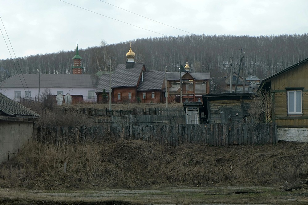 Сулея. Церковь Казанской иконы Божией Матери. фасады, Вид от железной дороги