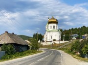 Сыростан. Воздвижения Креста Господня, церковь