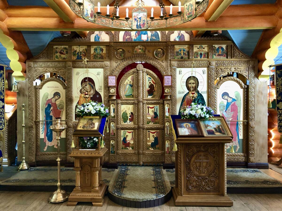 Церковь Донской иконы Божией Матери, Люблино (Юго-Восточный административный округ (ЮВАО), г. Москва). интерьер и убранство