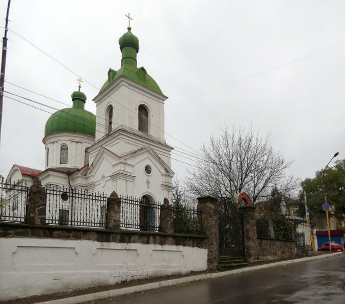 Кафедральный собор Успения Пресвятой Богородицы, Сороки (Сорокский район, Молдова). фасады