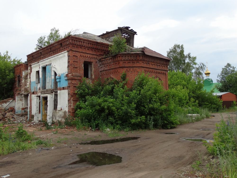 Камбарка. Церковь Троицы Живоначальной. фасады