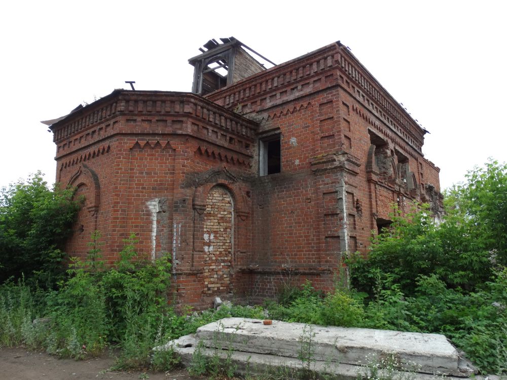 Камбарка. Церковь Троицы Живоначальной. фасады