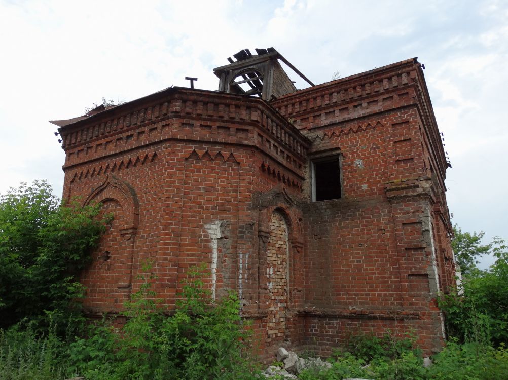 Камбарка. Церковь Троицы Живоначальной. фасады