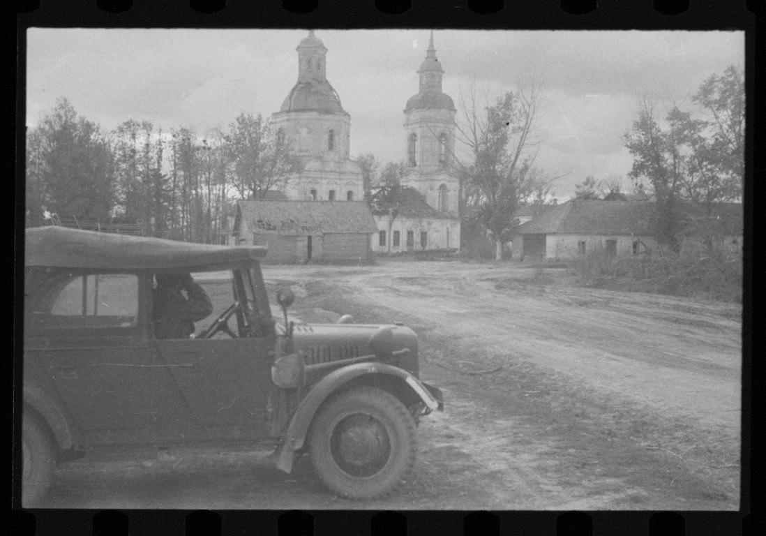 Церковь Введения Пресвятой Богородицы во Храм в Волочке, Нахимовское (Холм-Жирковский район, Смоленская область). архивная фотография, Фото 1941 г. с аукциона e-bay.de