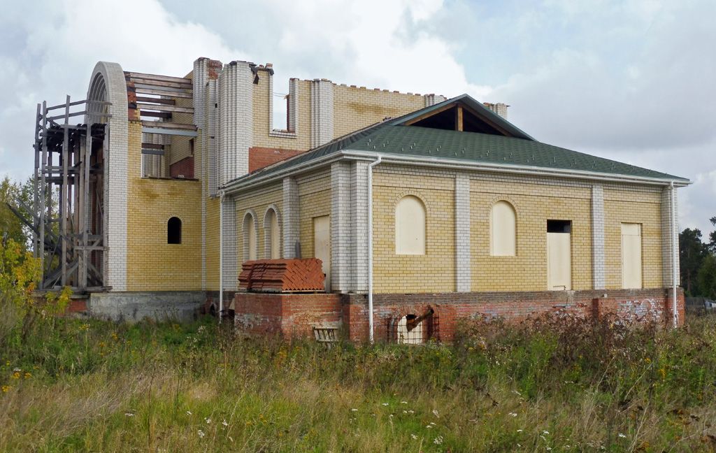 Церковь Николая Чудотворца (строящаяся), Исток (Екатеринбург (МО город Екатеринбург), Свердловская область). документальные фотографии