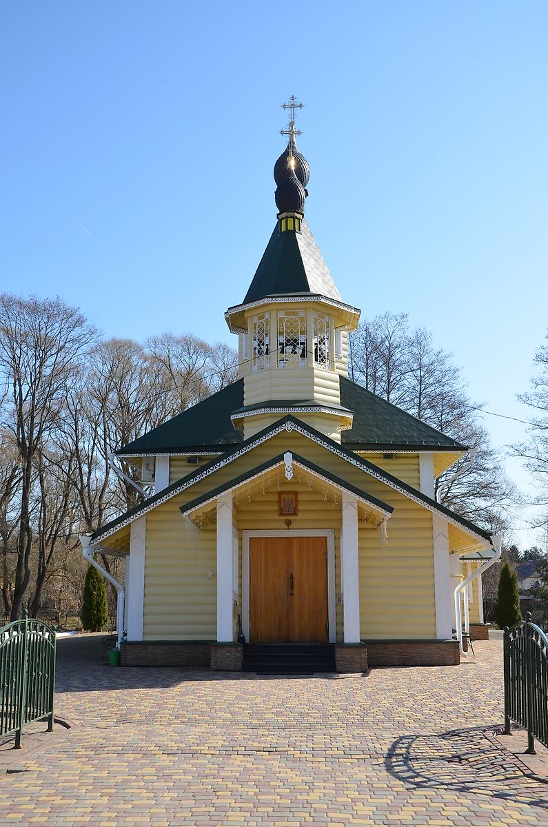 фасады. Церковь Трех Святителей, Камельгино (Дзержинский район, Калужская область)