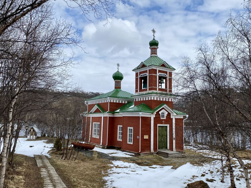 Церковь Бориса и Глеба (новая), Борисоглебский (Пазрека, Пазрецкий погост) (Печенгский район, Мурманская область). общий вид в ландшафте