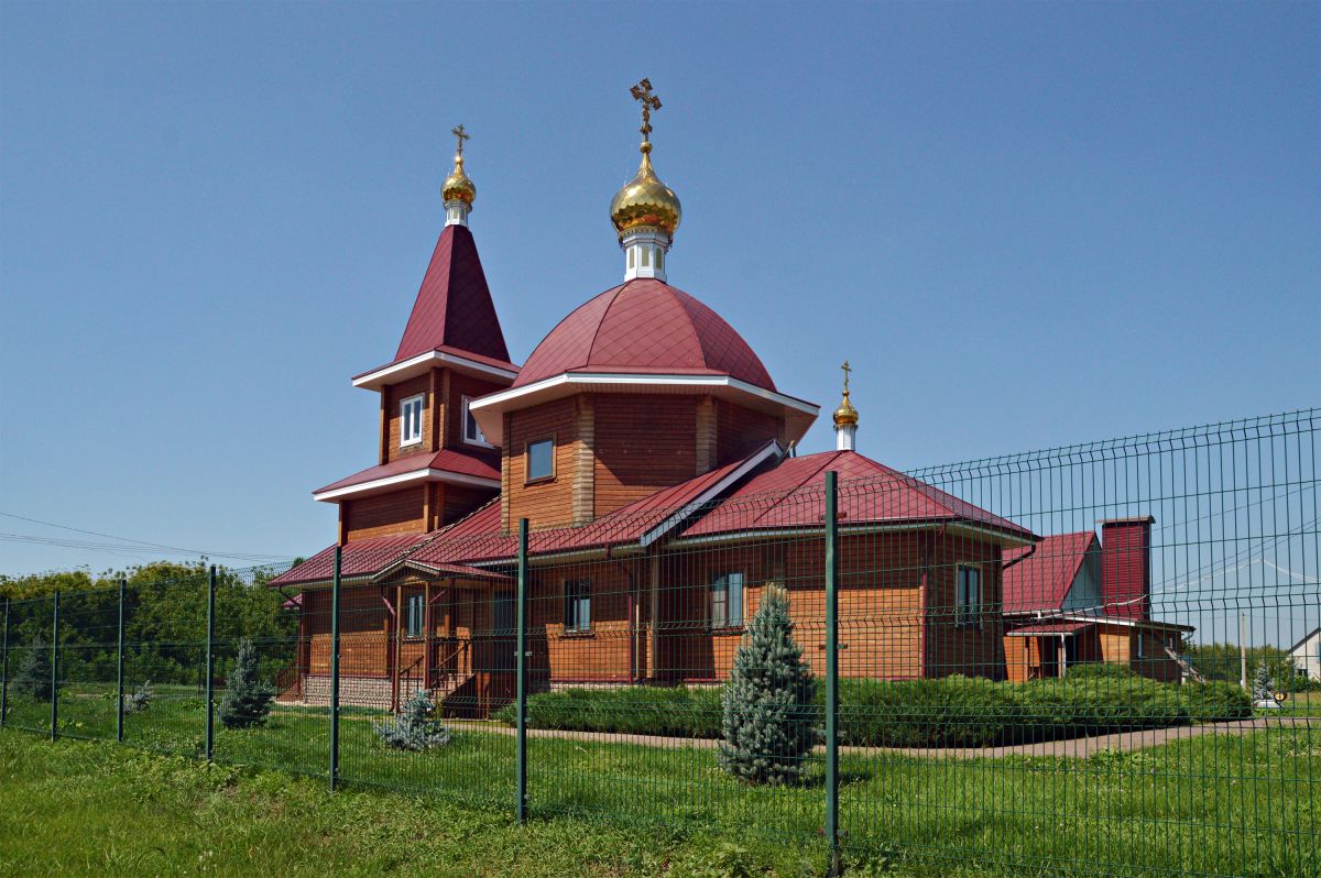 Церковь Димитрия Солунского, Ровенка (Добринский район, Липецкая область). фасады