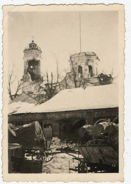 Собор Сошествия Святого Духа, Велиж (Велижский район, Смоленская область). архивная фотография, Южный фасад в стадии промежуточного разрушения. Фото 1942 г. с аукциона e-bay.de