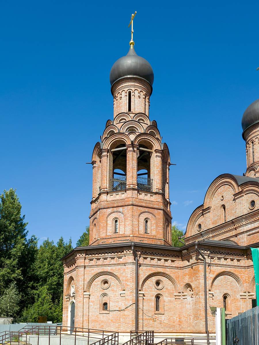 фасады. Церковь Калужской иконы Божией Матери в Тёплом Стане, Тёплый Стан (Юго-Западный административный округ (ЮЗАО), г. Москва)