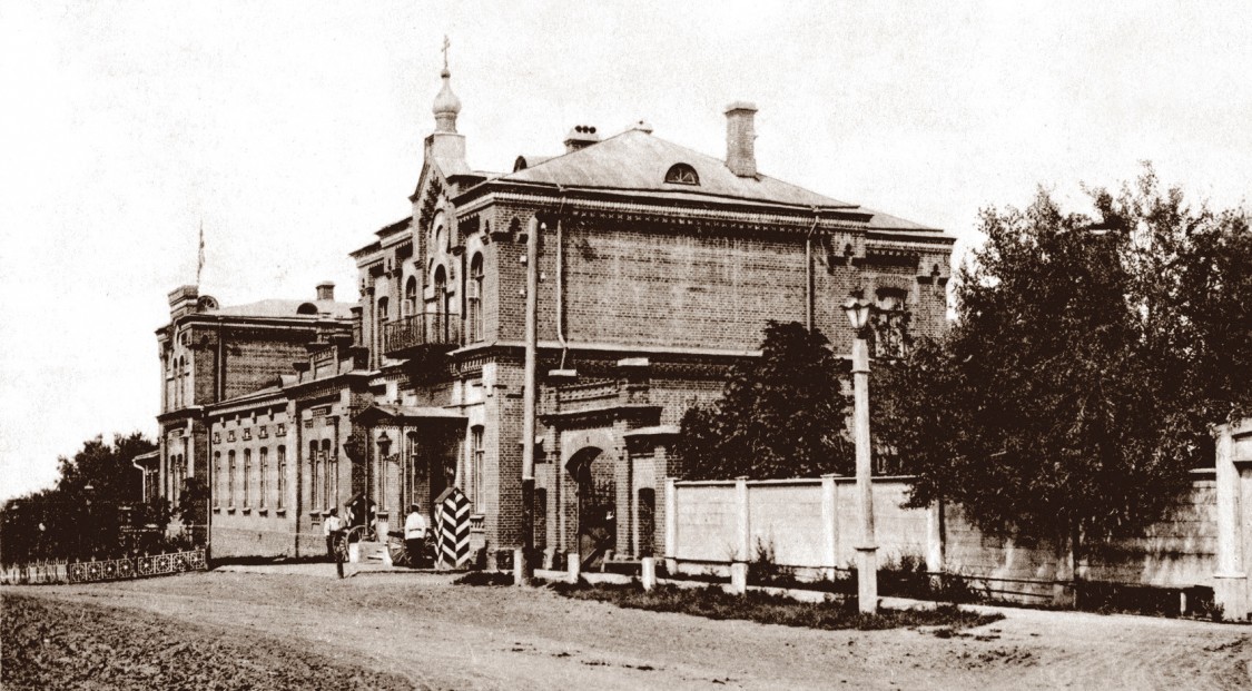 Церковь Сергея Радонежского в доме генерал-губернатора, Хабаровск (Хабаровск, город, Хабаровский край). архивная фотография, 1896—1907 год с сайта https://pastvu.com/p/334667