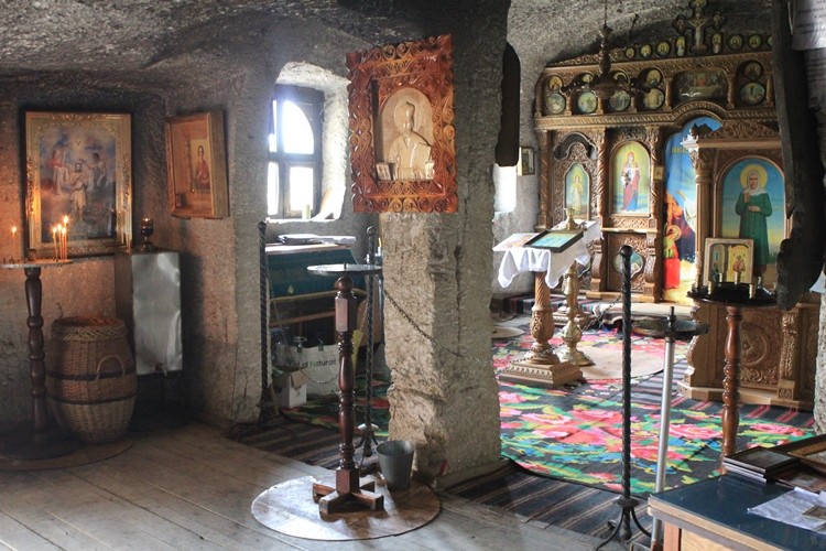 Скит Успения Божией Матери, Бутучены (Оргеевский район, Молдова). интерьер и убранство
