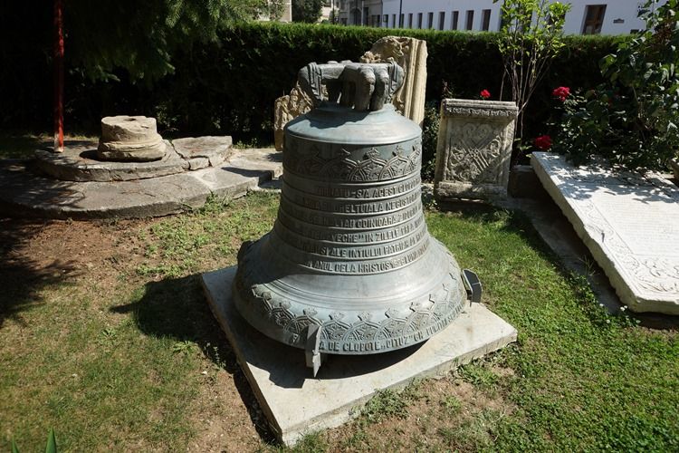 Церковь Антония Великого и Благовещения Пресвятой Богородицы, Бухарест, Сектор 3 (Бухарест, Румыния). дополнительная информация