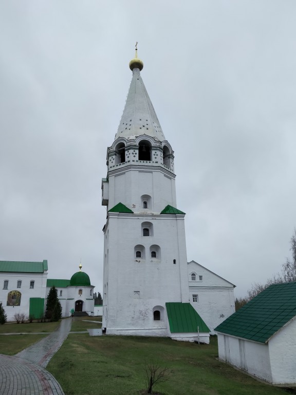 Успенская Флорищева мужская пустынь. Колокольня, Фролищи (Володарский район, Нижегородская область). фасады