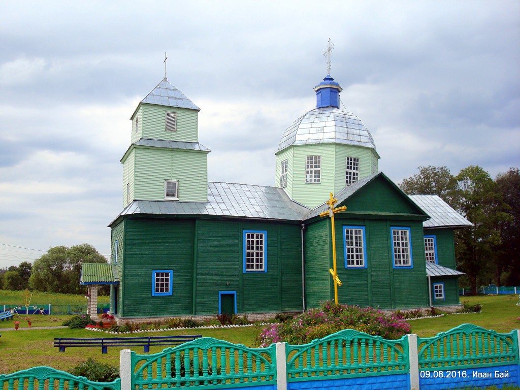 Порплище. Церковь Спаса Преображения. фасады, Боковой фасад