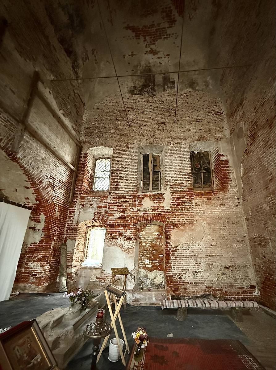 Южная стена основного объема, интерьер и убранство. Церковь Рождества Пресвятой Богородицы, Гаврилов-Ям (Гаврилов-Ямский район, Ярославская область)