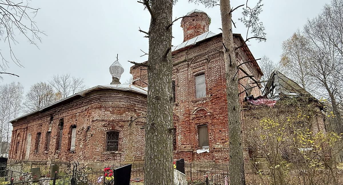 Вид с юго-востока, фасады. Церковь Рождества Пресвятой Богородицы, Гаврилов-Ям (Гаврилов-Ямский район, Ярославская область)