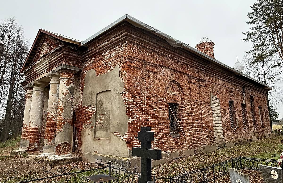 Вид с юго-запада, фасады. Церковь Рождества Пресвятой Богородицы, Гаврилов-Ям (Гаврилов-Ямский район, Ярославская область)