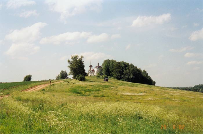 Скит Покровского Хотькова монастыря в Горошкове, Горошково (Сергиево-Посадский городской округ, Московская область). общий вид в ландшафте