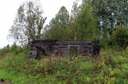 Церковь Илии Пророка (деревянная), Сохранившаяся часть восьмерика храма<br>, Кузнецовская (Лондужский погост), Тарногский район, Вологодская область
