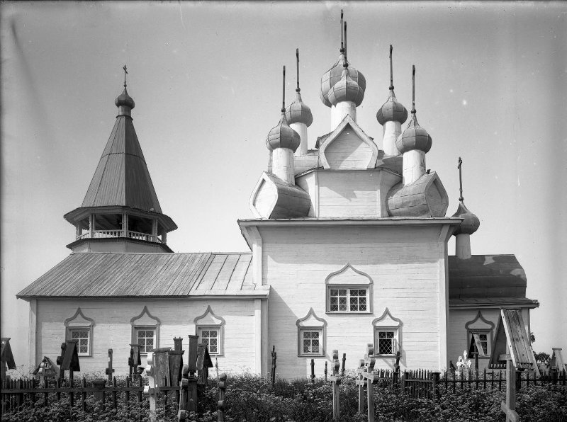 Шуя. Ансамбль церквей Шуйского погоста. Церковь Рождества Иоанна Предтечи (старая). архивная фотография, Южный фасад. Фото 1912 г. из коллекции Российского этнографического музея. (https://goskatalog.ru/portal/#/collections?id=37486479)