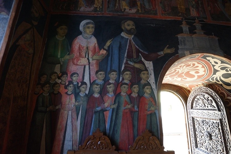 Монастырь Синая. Церковь Успения Пресвятой Богородицы, Синая (Прахова, Румыния). интерьер и убранство