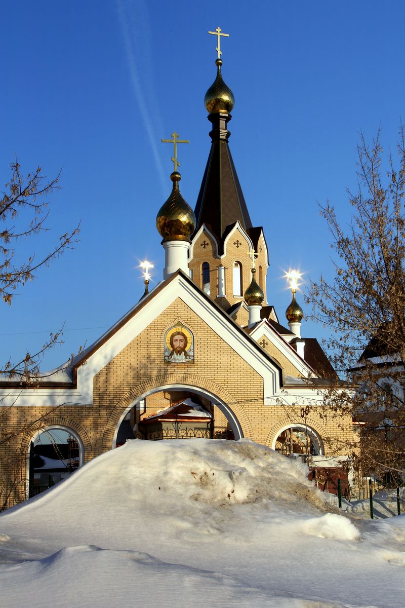 общий вид в ландшафте. Церковь Андрея Первозванного, Новосибирск (Новосибирск, город, Новосибирская область)