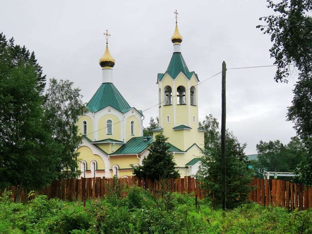 Николаевск-на-Амуре. Церковь Николая Чудотворца (новая). общий вид в ландшафте
