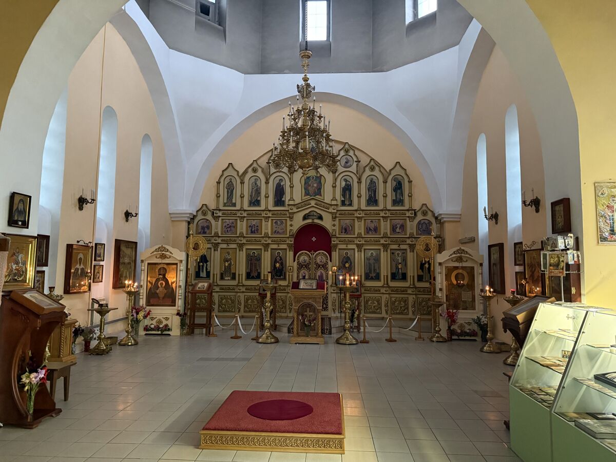 Церковь Николая Чудотворца (новая), Николаевск-на-Амуре (Николаевский район, Хабаровский край). интерьер и убранство, Вид с запада на алтарь