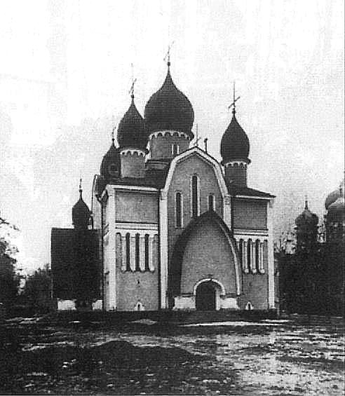 Церковь Успения Пресвятой Богородицы на Волковском православном кладбище, Фрунзенский район (Санкт-Петербург, г. Санкт-Петербург). архивная фотография, Фото с сайта www.etoretro.ru