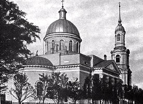 Церковь Сошествия Святого Духа на Большой Охте, Красногвардейский район (Санкт-Петербург, г. Санкт-Петербург). архивная фотография, Фото с сайта http://www.citywalls.ru/house2944.html?s=gk2ktgblbbhl4homqlhsssc4v7