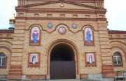 Покровка. Николаевский мужской монастырь. Колокольня с надвратной церковью Марии Египетской