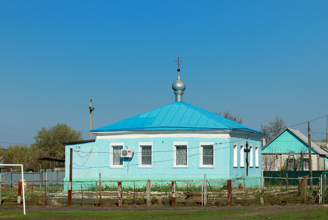 Церковь Сретения Господня (новая), Упорниковская (Нехаевский район, Волгоградская область). фасады