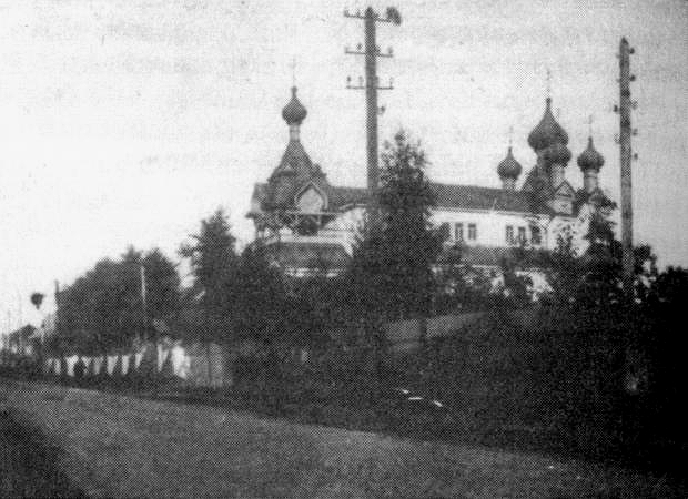 Церковь Моисея Новгородского на подворье Сковородского Михайловского мужского монастыря, Красногвардейский район (Санкт-Петербург, г. Санкт-Петербург). архивная фотография, Фото с сайта http://www.citywalls.ru/house20666.html